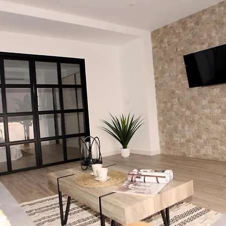 Vivienda Turistica Jaen Interior Parking Gratuito شقة